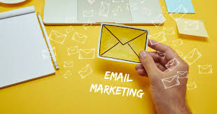5 Signs It’s Time to Hire a Custom Email Design Specialist for Your Brand